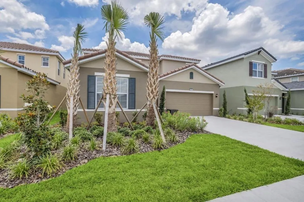 6 Bed 4 Bath Solterra Beautiful Home! Villa Davenport United States